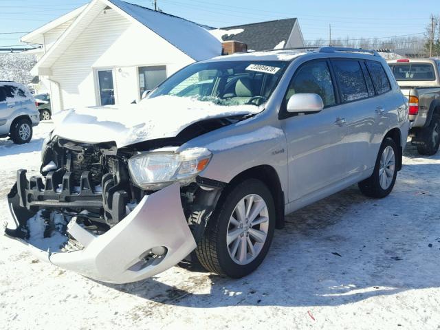 JTEEW44A892030696 - 2009 TOYOTA HIGHLANDER SILVER photo 2