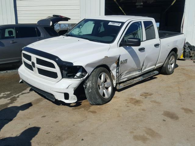 1C6RR6FG6FS635135 - 2015 RAM 1500 ST WHITE photo 2