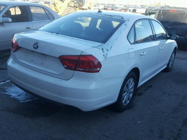 1VWAP7A30CC081793 - 2012 VOLKSWAGEN PASSAT S أبيض صورة 4