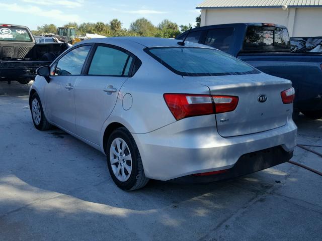 KNADM4A33G6634140 - 2016 KIA RIO LX Արծաթագույն լուսանկար 3