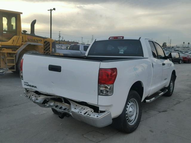 5TFRT54168X019086 - 2008 TOYOTA TUNDRA DOU WHITE photo 4