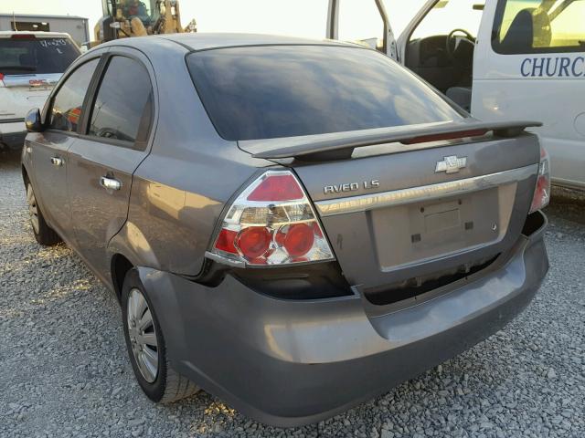 KL1TD56658B168024 - 2008 CHEVROLET AVEO BASE SILVER photo 3