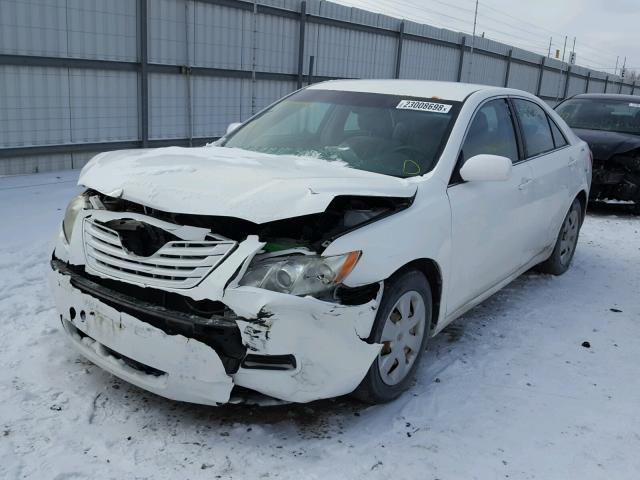 4T4BE46K48R014290 - 2008 TOYOTA CAMRY CE WHITE photo 2