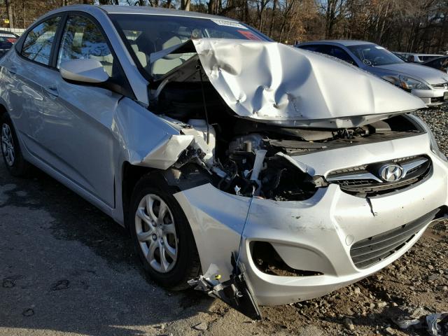 KMHCT4AEXDU521484 - 2013 HYUNDAI ACCENT GLS SILVER photo 9