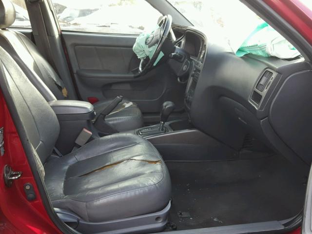 KMHDN56DX5U153135 - 2005 HYUNDAI ELANTRA GL RED photo 5