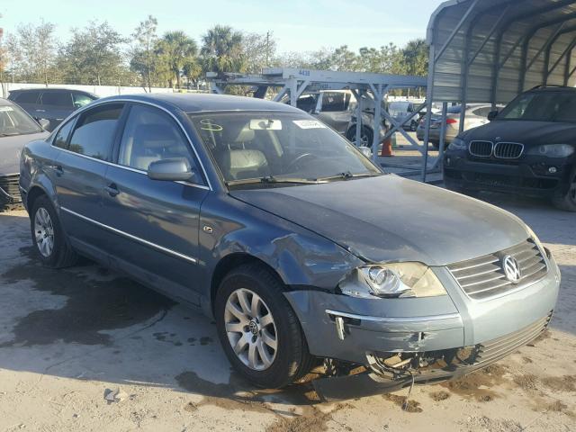 WVWPD63B23P261550 - 2003 VOLKSWAGEN PASSAT GLS BLUE photo 1