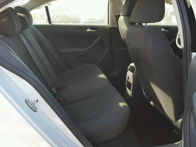 3VW2K7AJ4FM248399 - 2015 VOLKSWAGEN JETTA BASE თეთრი ფოტო 6