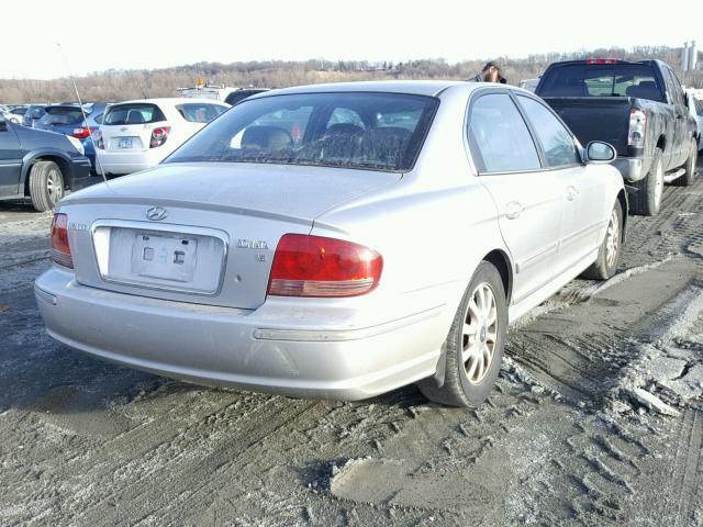 KMHWF35H14A988104 - 2004 HYUNDAI SONATA GLS SILVER photo 4