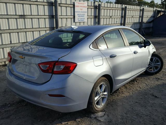 1G1BE5SM3J7115149 - 2018 CHEVROLET CRUZE LT BLUE photo 4