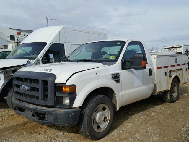 1FDSF30598EE16420 - 2008 FORD F350 SRW S WHITE photo 2