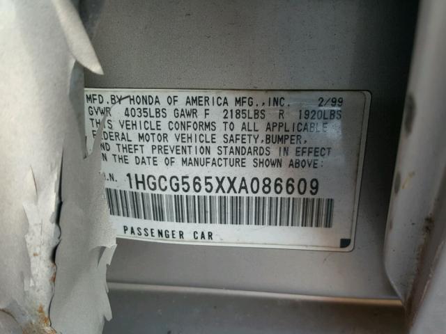 1HGCG565XXA086609 - 1999 HONDA ACCORD EX SILVER photo 10