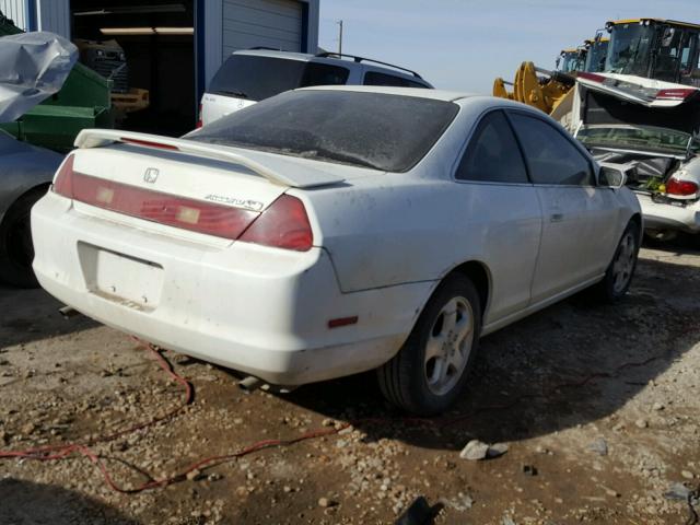 1HGCG225XWA034142 - 1998 HONDA ACCORD EX WHITE photo 4