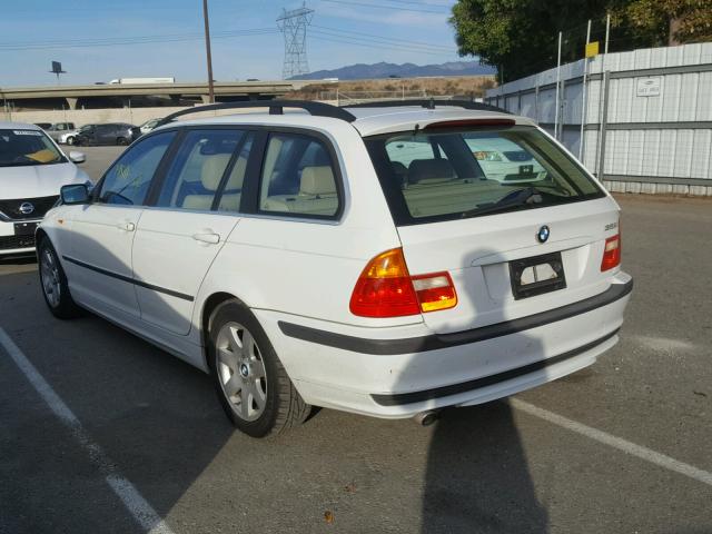 WBAAX13443PJ00552 - 2003 BMW 325 IT WHITE photo 3