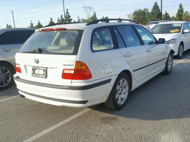 WBAAX13443PJ00552 - 2003 BMW 325 IT WHITE photo 4