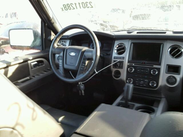 1FMJU1HT8HEA23856 - 2017 FORD EXPEDITION SILVER photo 9