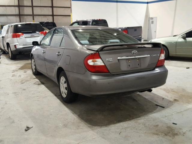 4T1BE32K04U795703 - 2004 TOYOTA CAMRY LE GRAY photo 3