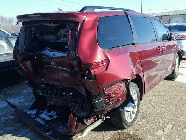 5TDDZ3DCXHS159792 - 2017 TOYOTA SIENNA XLE RED photo 4