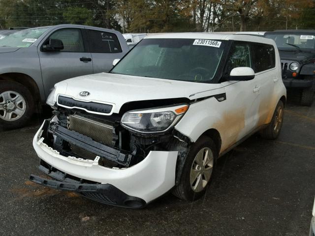 KNDJN2A22E7016720 - 2014 KIA SOUL WHITE photo 2