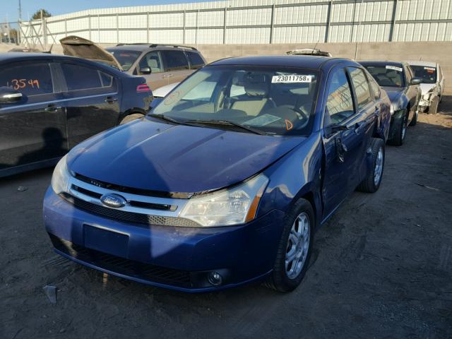 1FAHP35N88W172957 - 2008 FORD FOCUS SE BLUE photo 2