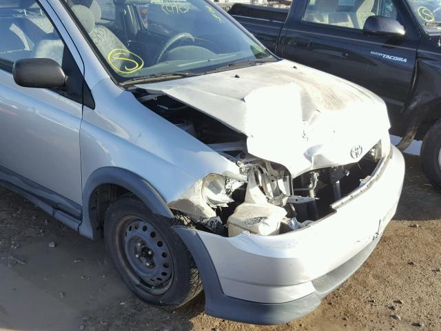 JTDAT1237Y5006059 - 2000 TOYOTA ECHO SILVER photo 9