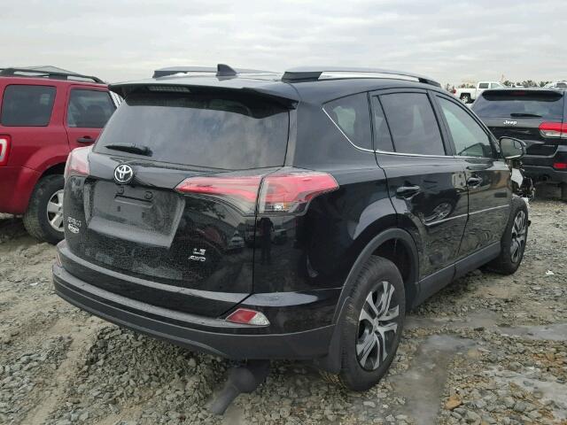 2T3BFREV5HW591921 - 2017 TOYOTA RAV4 LE Qara foto 4