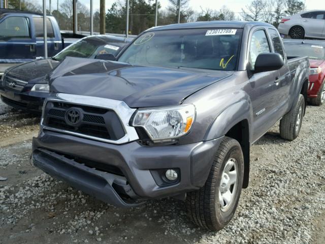 5TFTU4GNXFX068851 - 2015 TOYOTA TACOMA PRE GRAY photo 2