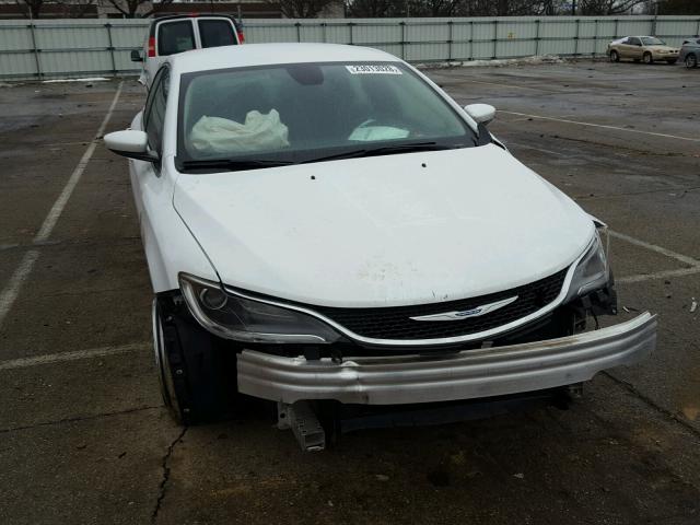 1C3CCCAB3GN120639 - 2016 CHRYSLER 200 LIMITE WHITE photo 1