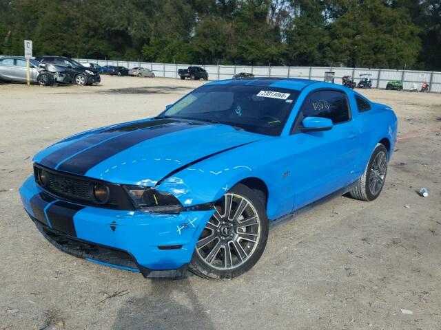 1ZVBP8CH1A5150706 - 2010 FORD MUSTANG GT BLUE photo 2