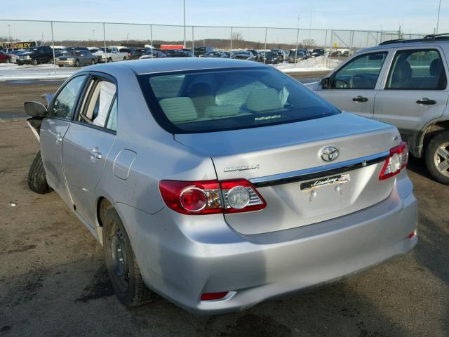 2T1BU4EE9CC812092 - 2012 TOYOTA COROLLA BA SILVER photo 3