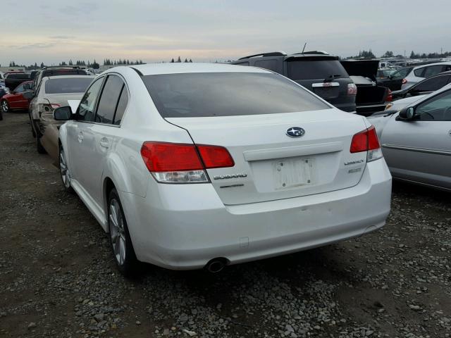 4S3BMBB69D3023436 - 2013 SUBARU LEGACY 2.5 WHITE photo 3