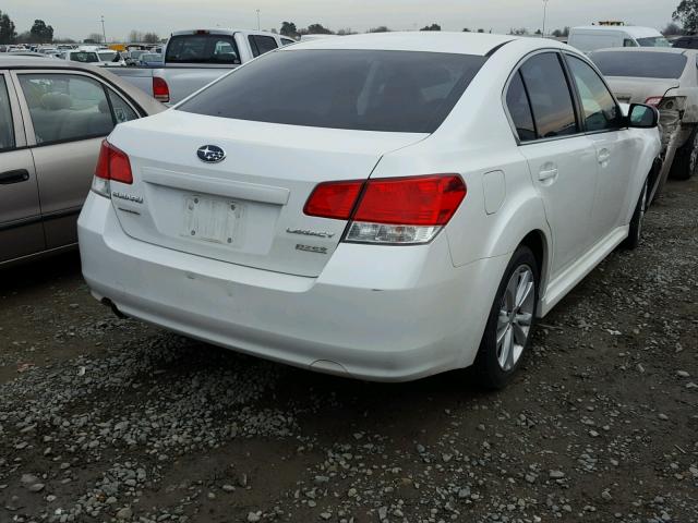 4S3BMBB69D3023436 - 2013 SUBARU LEGACY 2.5 WHITE photo 4