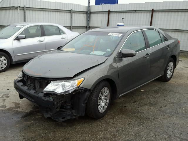 4T4BF1FK0DR314186 - 2013 TOYOTA CAMRY L CHARCOAL photo 2