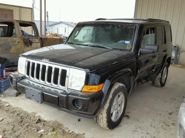 1J8HH48K07C666799 - 2007 JEEP COMMANDER BLACK photo 2