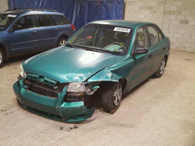 KMHCG45C01U237029 - 2001 HYUNDAI ACCENT GL GREEN photo 2