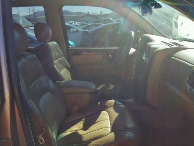 1GKES16S226131403 - 2002 GMC ENVOY XL BROWN photo 5