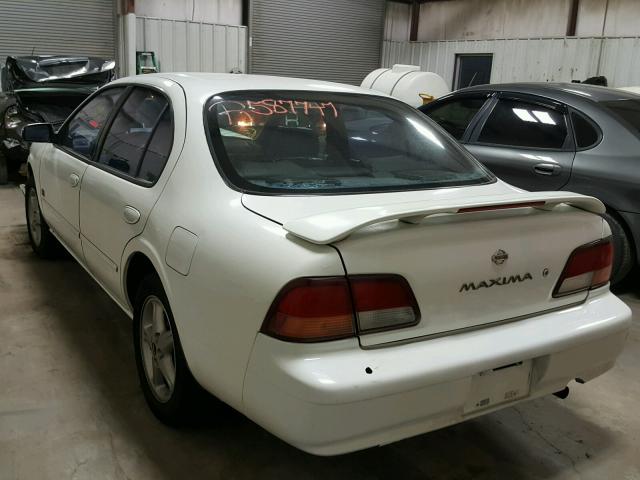 JN1CA21D9XT225097 - 1999 NISSAN MAXIMA GLE WHITE photo 3