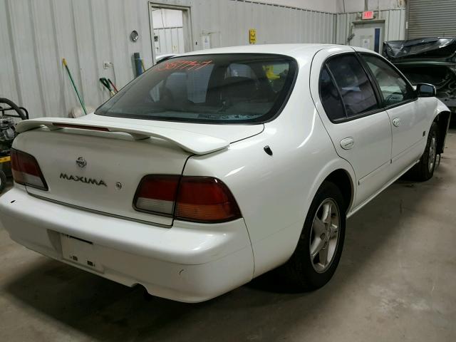 JN1CA21D9XT225097 - 1999 NISSAN MAXIMA GLE WHITE photo 4