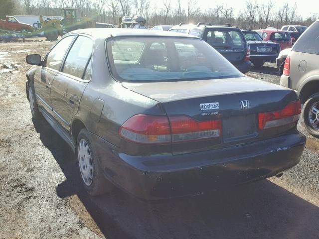 1HGCG66531A020612 - 2001 HONDA ACCORD LX GREEN photo 3