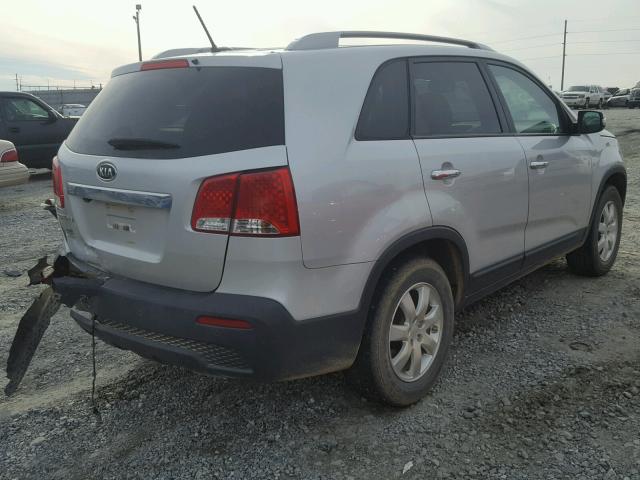 5XYKT3A1XBG151255 - 2011 KIA SORENTO BA SILVER photo 4