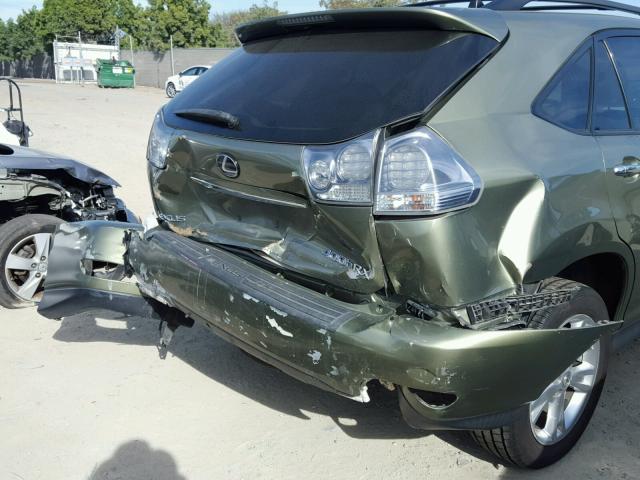 JTJHW31U082043206 - 2008 LEXUS RX 400H GREEN photo 9