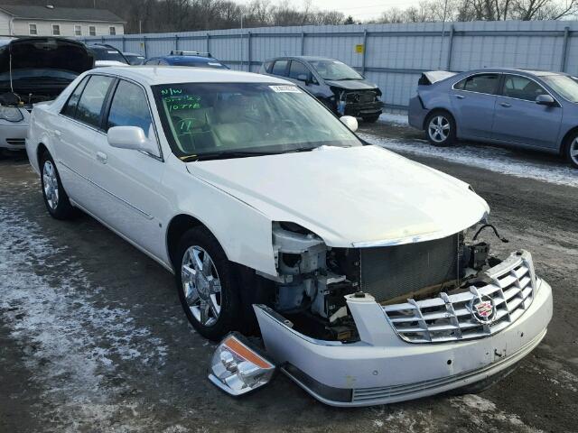 1G6KD57Y76U254606 - 2006 CADILLAC DTS WHITE photo 1