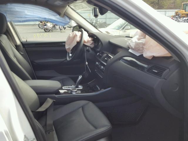 5UXWX9C39H0T19052 - 2017 BMW X3 XDRIVE2 თეთრი ფოტო 5