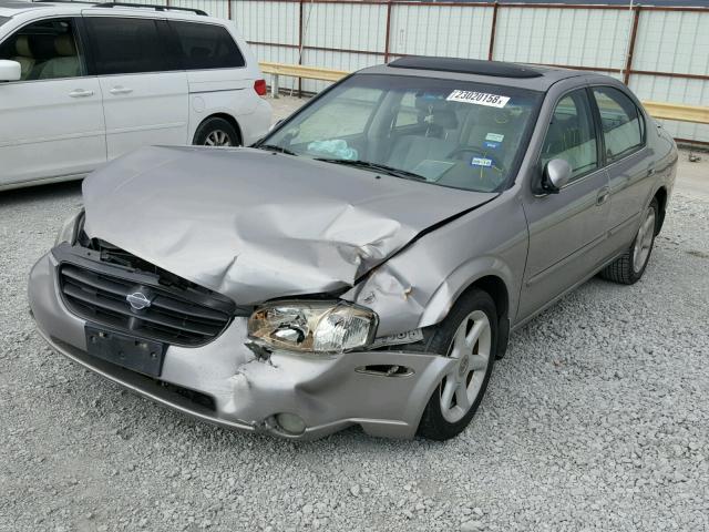 JN1CA31D51T826892 - 2001 NISSAN MAXIMA GXE SILVER photo 2