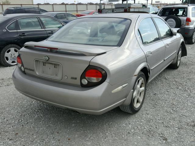 JN1CA31D51T826892 - 2001 NISSAN MAXIMA GXE SILVER photo 4