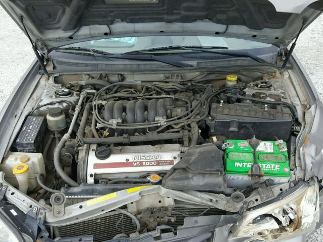 JN1CA31D51T826892 - 2001 NISSAN MAXIMA GXE SILVER photo 7