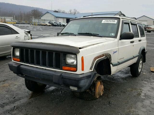 1J4FJ68S1WL269111 - 1998 JEEP CHEROKEE S WHITE photo 2