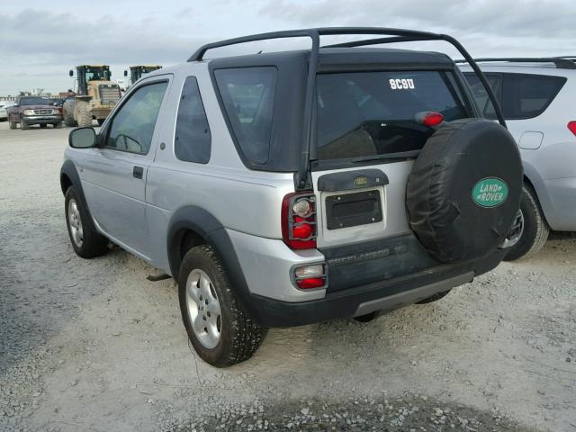 SALNY12214A291832 - 2004 LAND ROVER FREELANDER SILVER photo 3