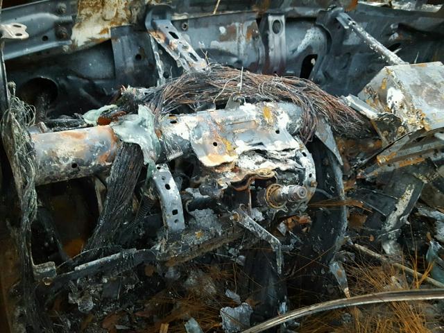 5TDKZRFH4HS517245 - 2017 TOYOTA HIGHLANDER BURN photo 8