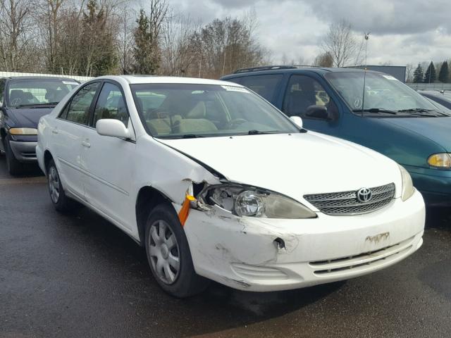 4T1BE30K22U007827 - 2002 TOYOTA CAMRY LE WHITE photo 1