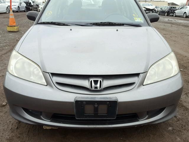 2HGES15555H626951 - 2005 HONDA CIVIC LX SILVER photo 9